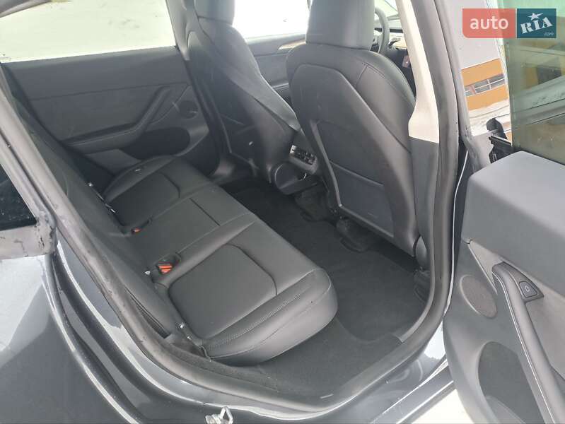 Позашляховик / Кросовер Tesla Model Y 2024 в Житомирі