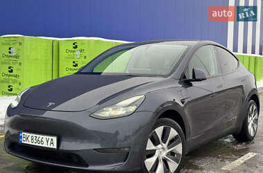 Внедорожник / Кроссовер Tesla Model Y 2021 в Дубно