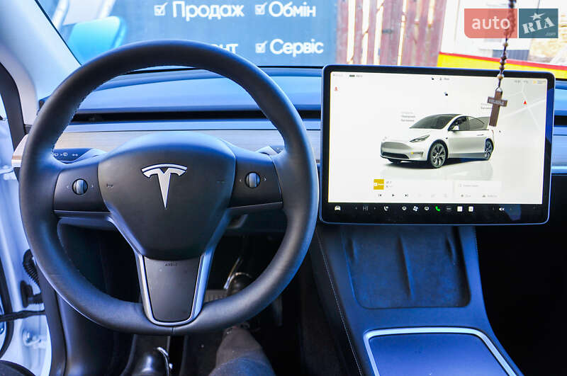 Позашляховик / Кросовер Tesla Model Y 2024 в Трускавці фото 26 Позашляховик / Кросовер Tesla Model Y 2024 в Трускавці