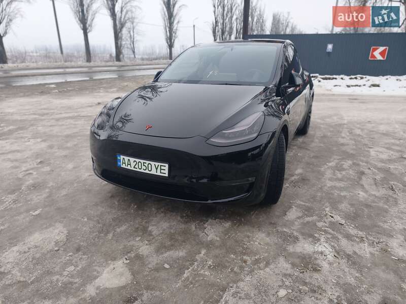 Внедорожник / Кроссовер Tesla Model Y 2021 в Киеве
