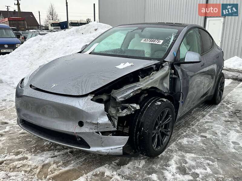 Tesla Model Y 2024 Tesla Model Y 2024