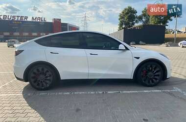 Внедорожник / Кроссовер Tesla Model Y 2021 в Тернополе