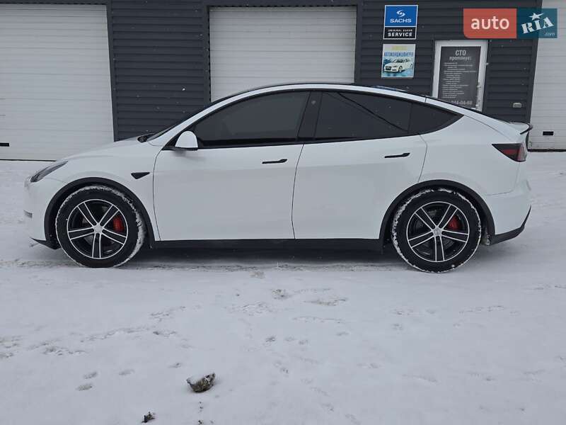 Внедорожник / Кроссовер Tesla Model Y 2022 в Белой Церкви