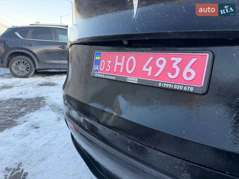 Внедорожник / Кроссовер Tesla Model Y 2020 в Луцке