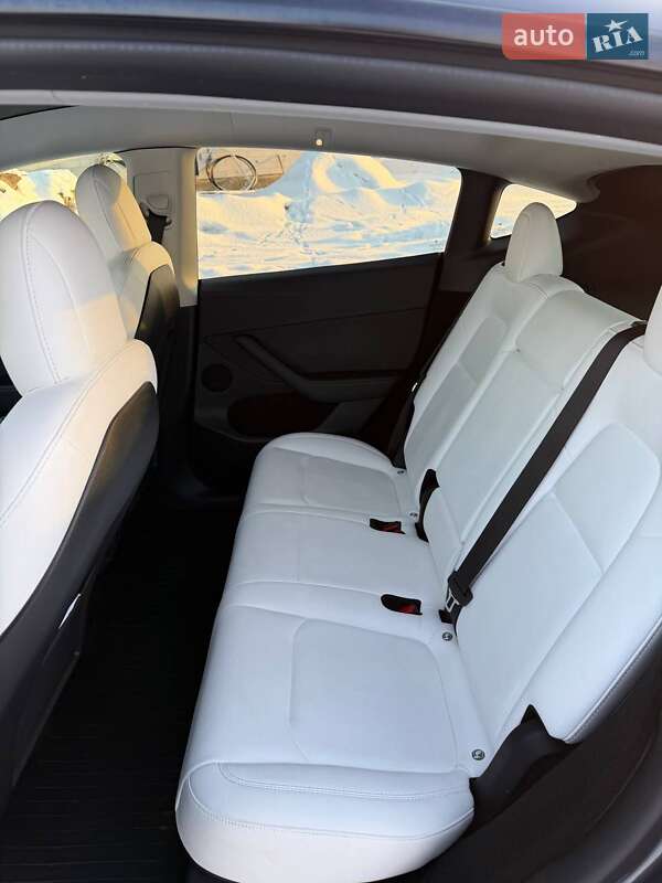 Позашляховик / Кросовер Tesla Model Y 2022 в Ірпені фото 19 Позашляховик / Кросовер Tesla Model Y 2022 в Ірпені