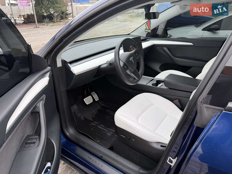 Позашляховик / Кросовер Tesla Model Y 2023 в Запоріжжі фото 7 Позашляховик / Кросовер Tesla Model Y 2023 в Запоріжжі