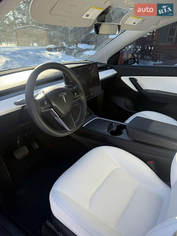 Позашляховик / Кросовер Tesla Model Y 2021 в Луцьку