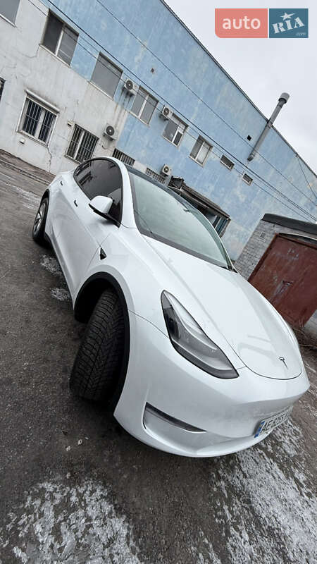 Позашляховик / Кросовер Tesla Model Y 2023 в Кам'янському фото 2 Позашляховик / Кросовер Tesla Model Y 2023 в Кам'янському