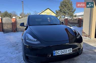 Позашляховик / Кросовер Tesla Model Y 2021 в Львові