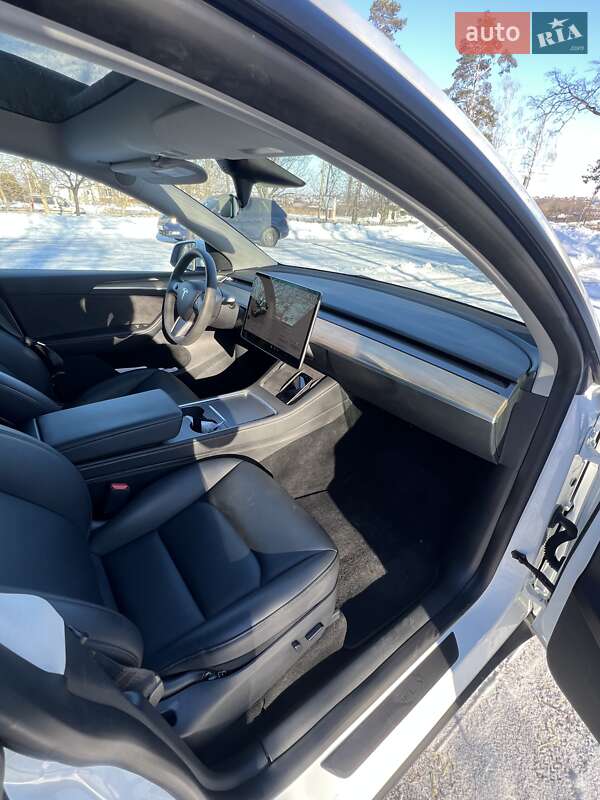 Внедорожник / Кроссовер Tesla Model Y 2023 в Ровно фото 22 Внедорожник / Кроссовер Tesla Model Y 2023 в Ровно