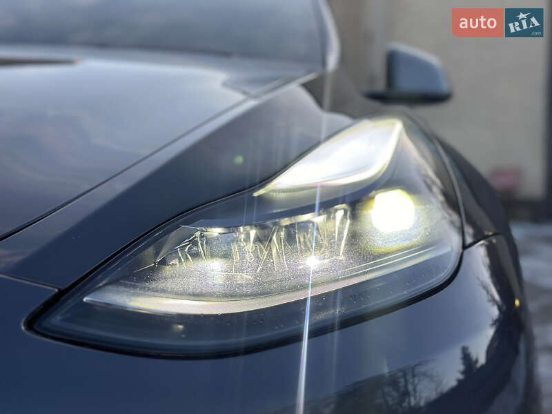 Позашляховик / Кросовер Tesla Model Y 2021 в Ковелі