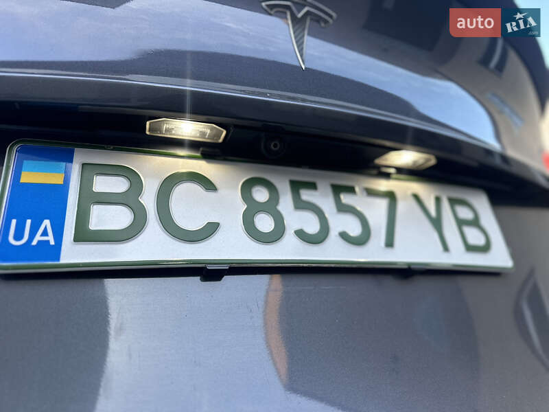 Позашляховик / Кросовер Tesla Model Y 2021 в Ковелі