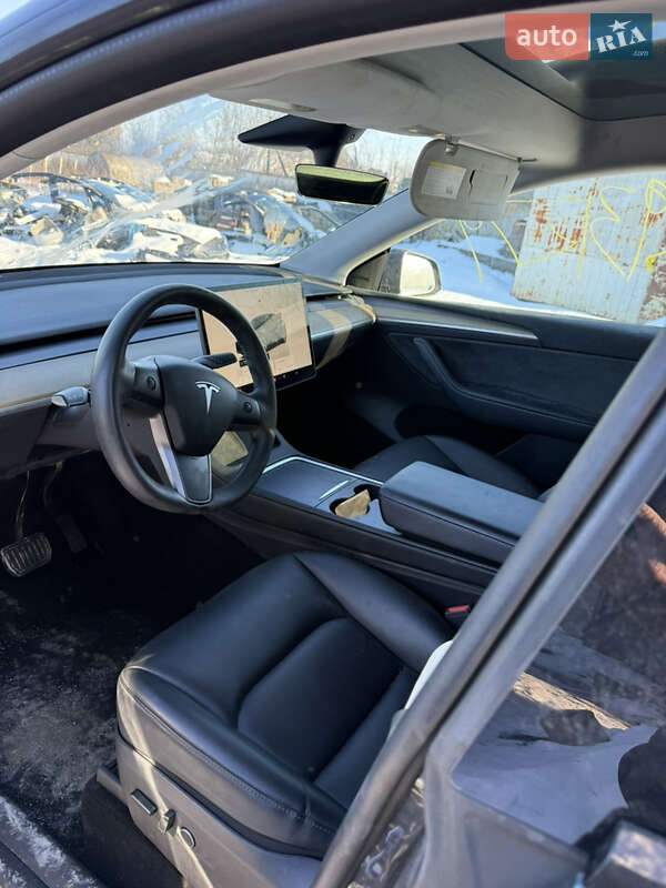 Внедорожник / Кроссовер Tesla Model Y 2023 в Луцке