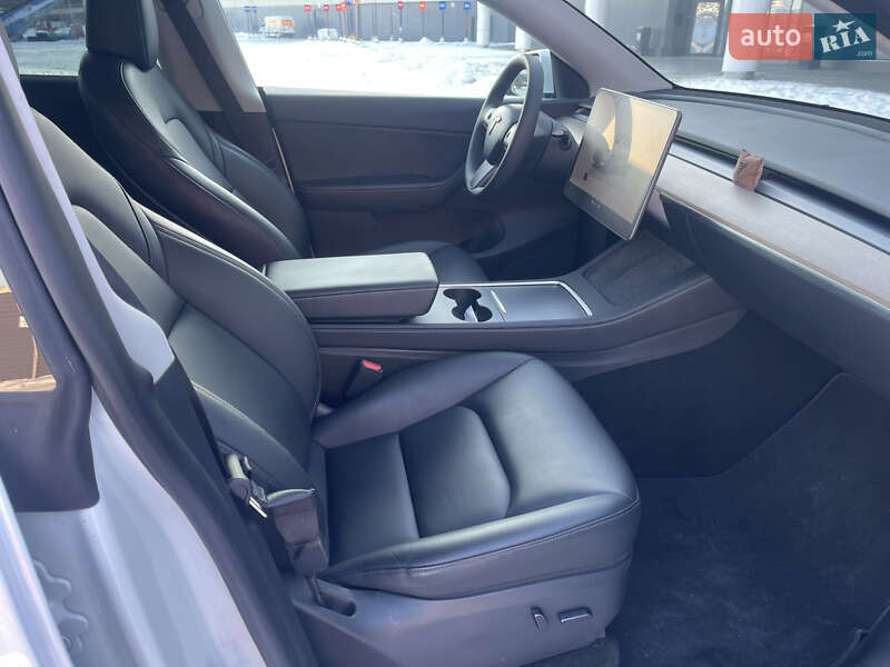 Внедорожник / Кроссовер Tesla Model Y 2023 в Киеве фото 11 Внедорожник / Кроссовер Tesla Model Y 2023 в Киеве