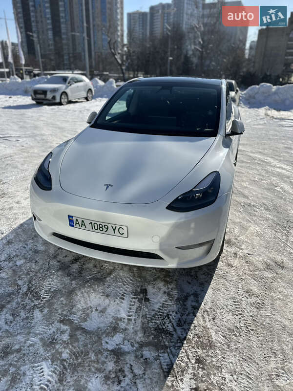 Внедорожник / Кроссовер Tesla Model Y 2023 в Киеве фото 2 Внедорожник / Кроссовер Tesla Model Y 2023 в Киеве