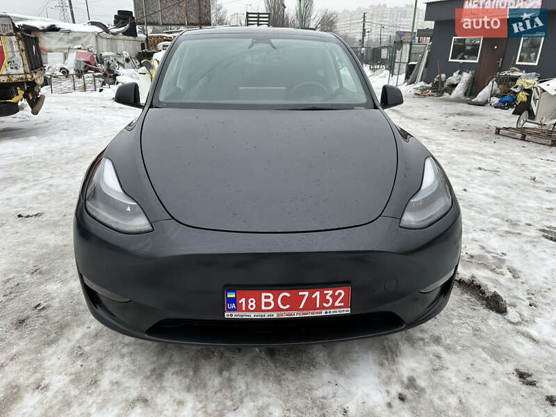 Внедорожник / Кроссовер Tesla Model Y 2024 в Киеве фото 5 Внедорожник / Кроссовер Tesla Model Y 2024 в Киеве