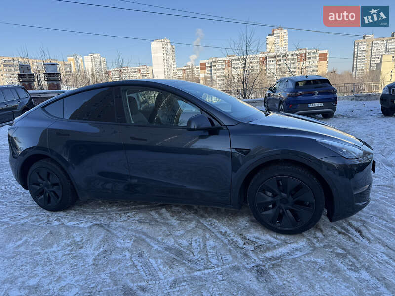 Внедорожник / Кроссовер Tesla Model Y 2024 в Киеве фото 4 Внедорожник / Кроссовер Tesla Model Y 2024 в Киеве