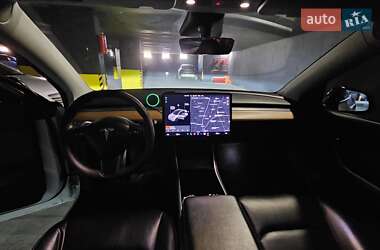 Внедорожник / Кроссовер Tesla Model Y 2020 в Запорожье