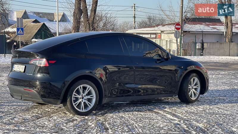 Позашляховик / Кросовер Tesla Model Y 2021 в Києві