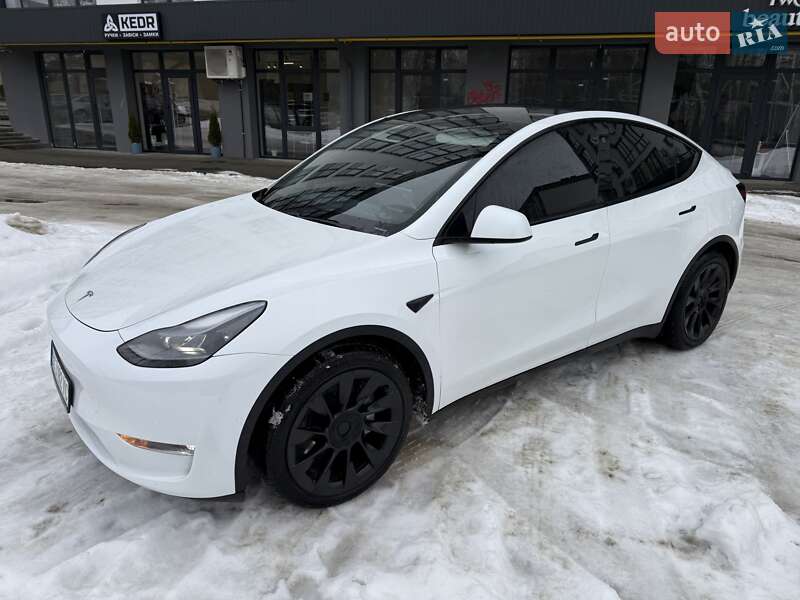 Внедорожник / Кроссовер Tesla Model Y 2020 в Львове