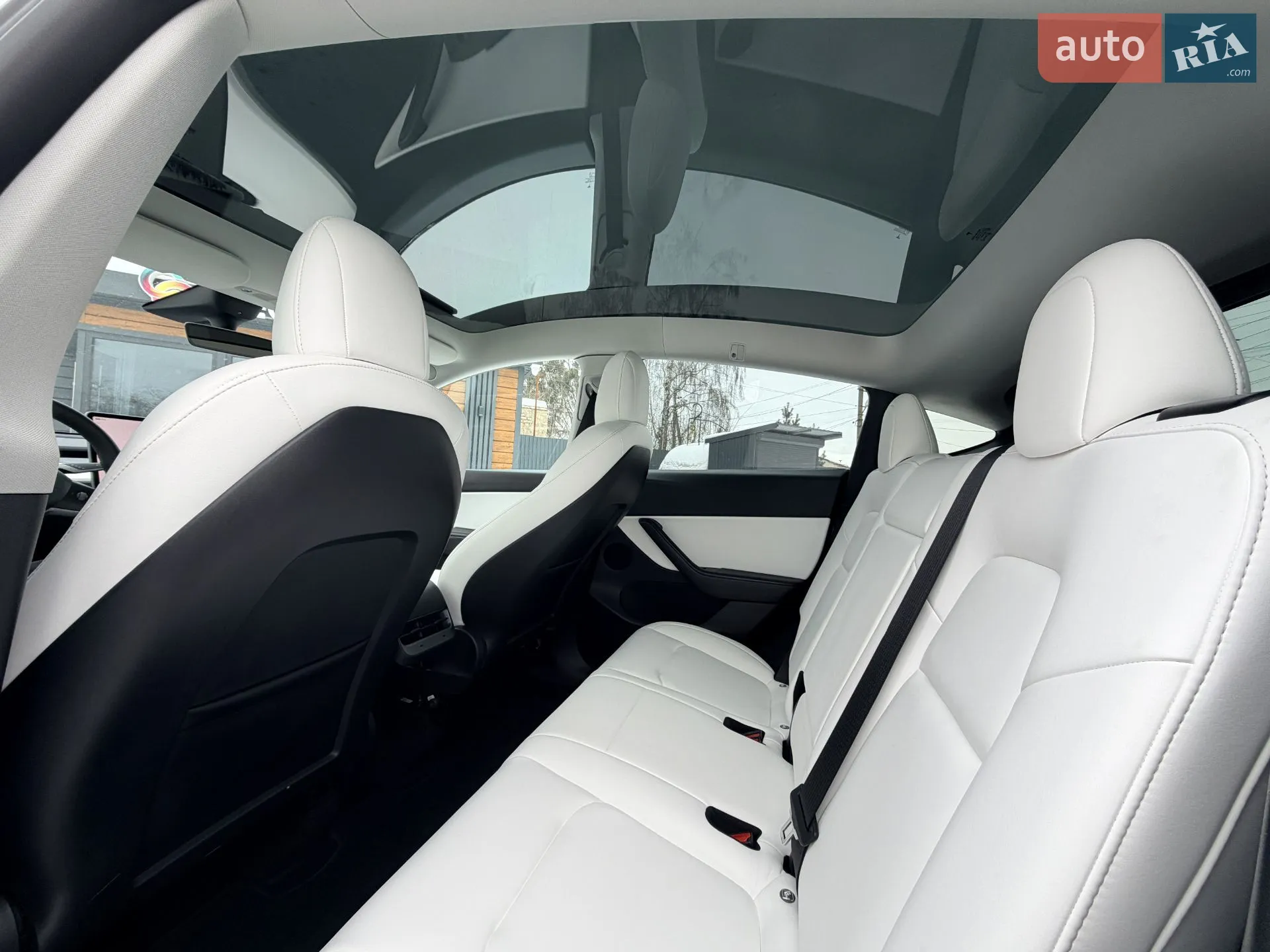 2022 Tesla Model Y - мініатюра 19
