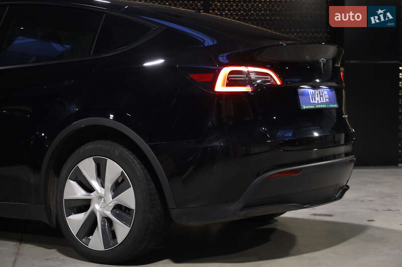 Позашляховик / Кросовер Tesla Model Y 2022 в Луцьку