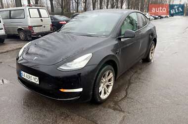 Внедорожник / Кроссовер Tesla Model Y 2021 в Киеве