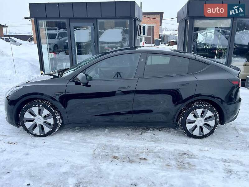 Позашляховик / Кросовер Tesla Model Y 2023 в Луцьку