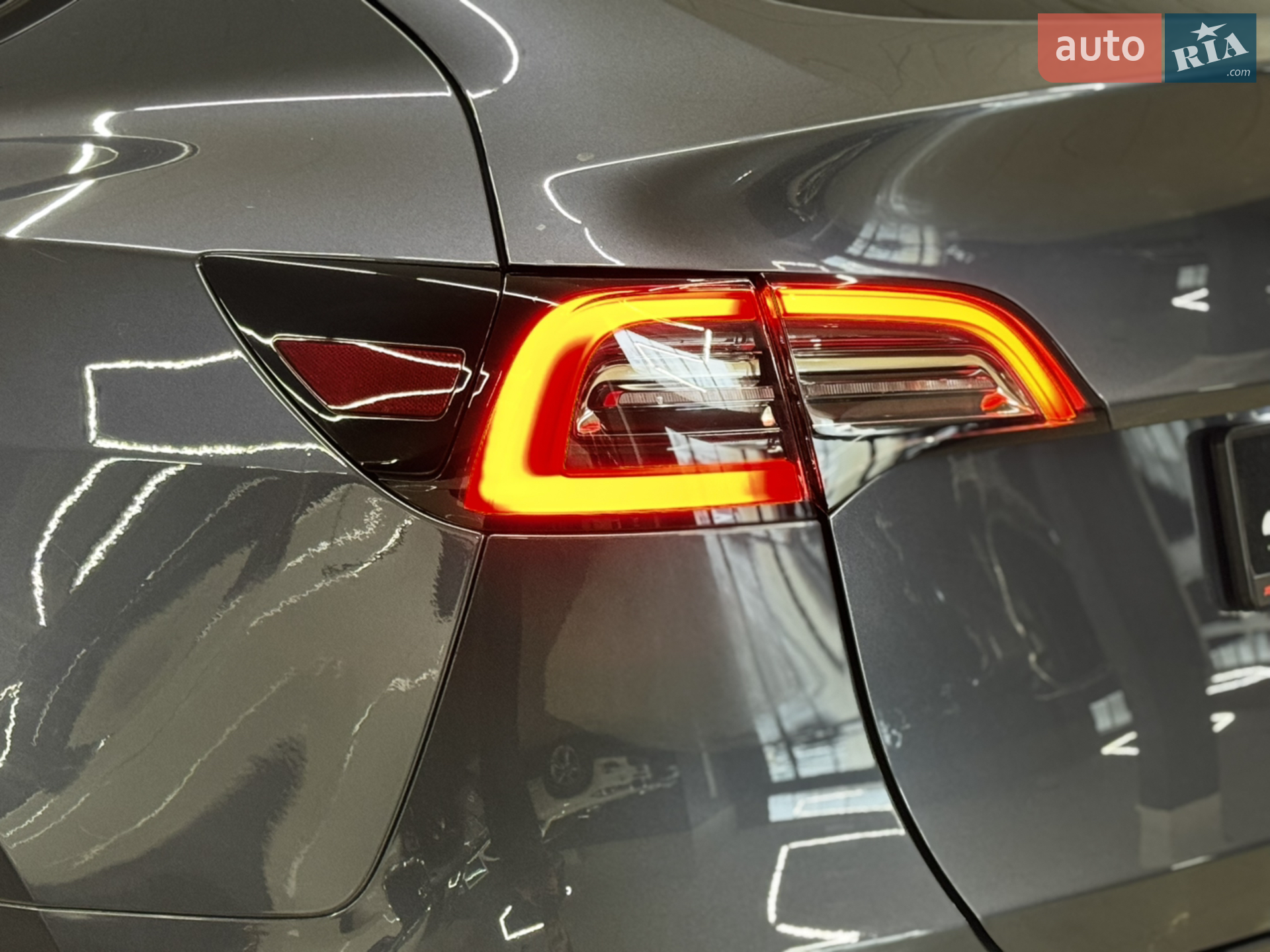 2023 Tesla Model Y - мініатюра 9