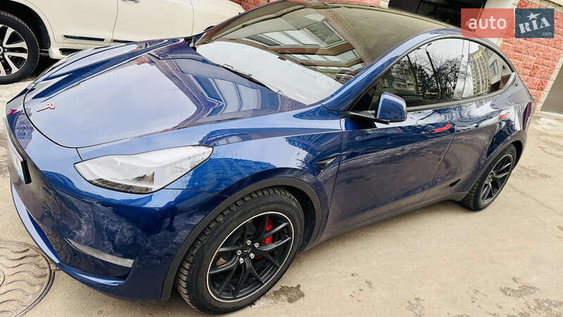 Позашляховик / Кросовер Tesla Model Y 2023 в Хмельницькому