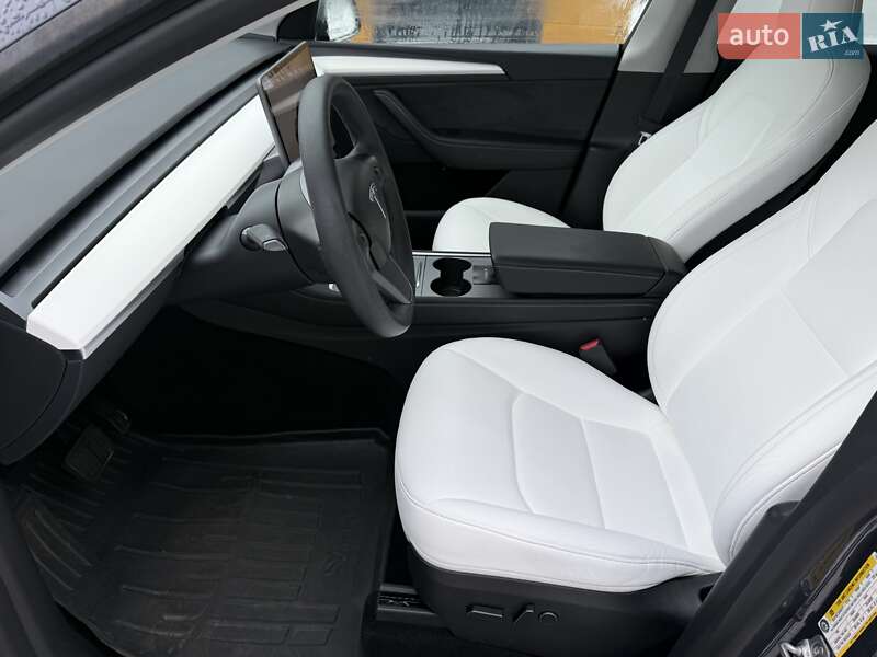 Внедорожник / Кроссовер Tesla Model Y 2023 в Белой Церкви