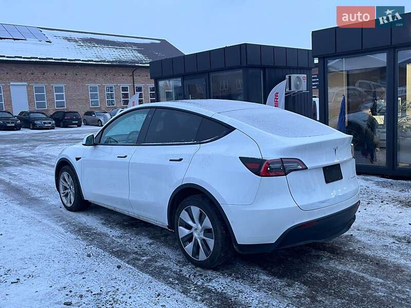 Внедорожник / Кроссовер Tesla Model Y 2020 в Луцке