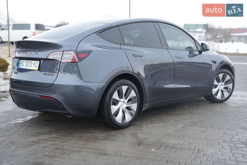Позашляховик / Кросовер Tesla Model Y 2022 в Львові фото 5 Позашляховик / Кросовер Tesla Model Y 2022 в Львові