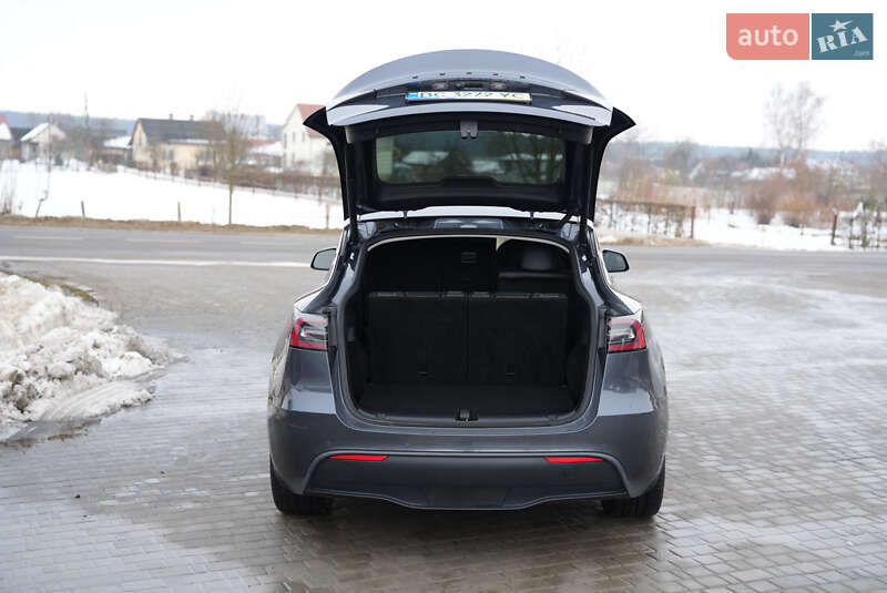 Позашляховик / Кросовер Tesla Model Y 2022 в Львові фото 14 Позашляховик / Кросовер Tesla Model Y 2022 в Львові