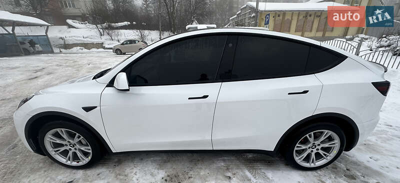 Внедорожник / Кроссовер Tesla Model Y 2022 в Тернополе