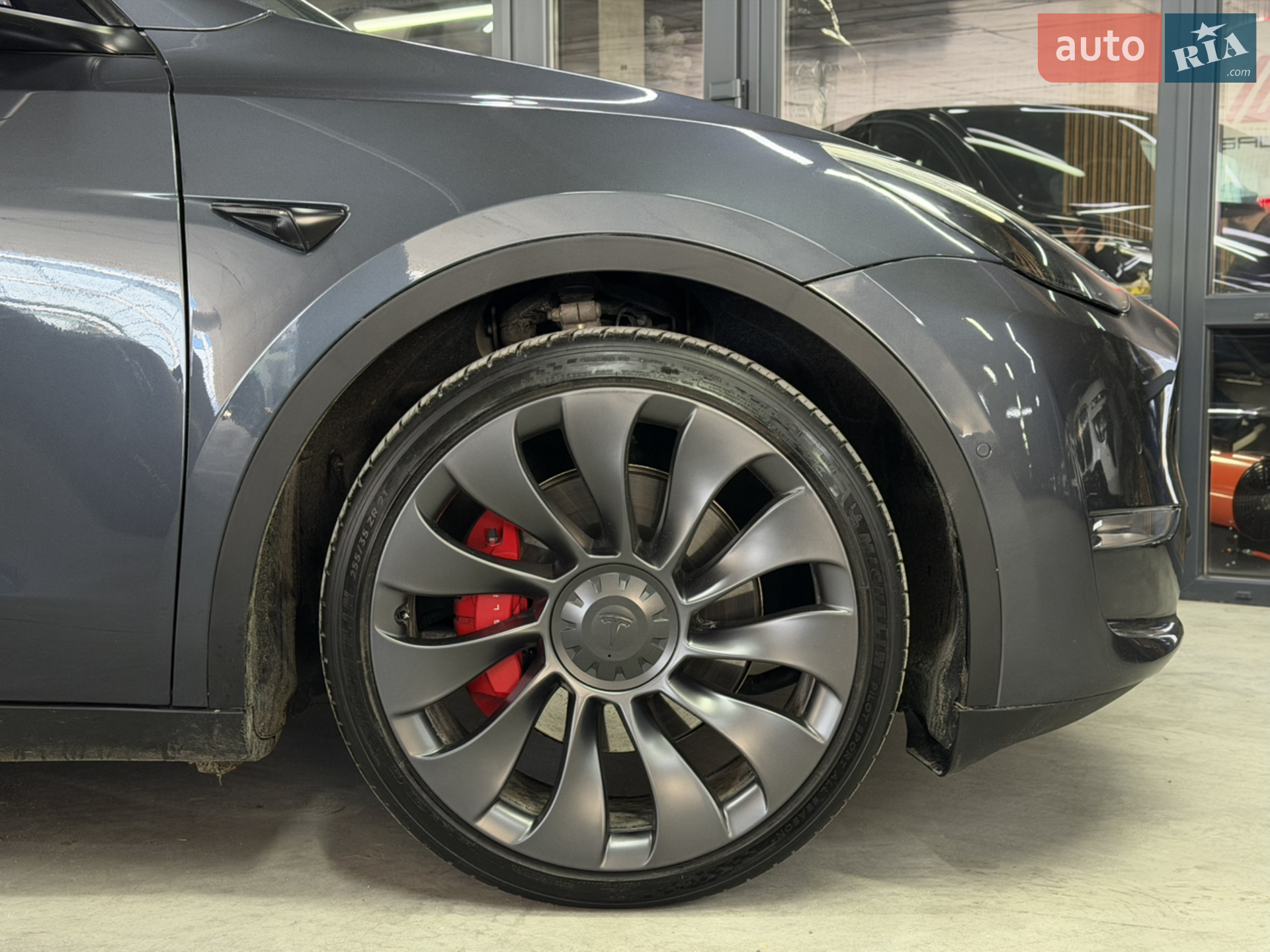 2022 Tesla Model Y - мініатюра 9
