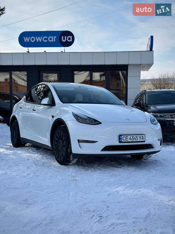Позашляховик / Кросовер Tesla Model Y 2023 в Заставній фото 4 Позашляховик / Кросовер Tesla Model Y 2023 в Заставній