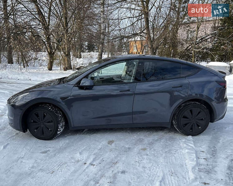 Позашляховик / Кросовер Tesla Model Y 2022 в Львові