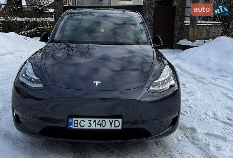 Позашляховик / Кросовер Tesla Model Y 2022 в Львові