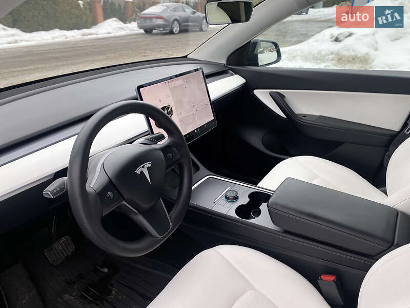 Позашляховик / Кросовер Tesla Model Y 2021 в Луцьку фото 14 Позашляховик / Кросовер Tesla Model Y 2021 в Луцьку