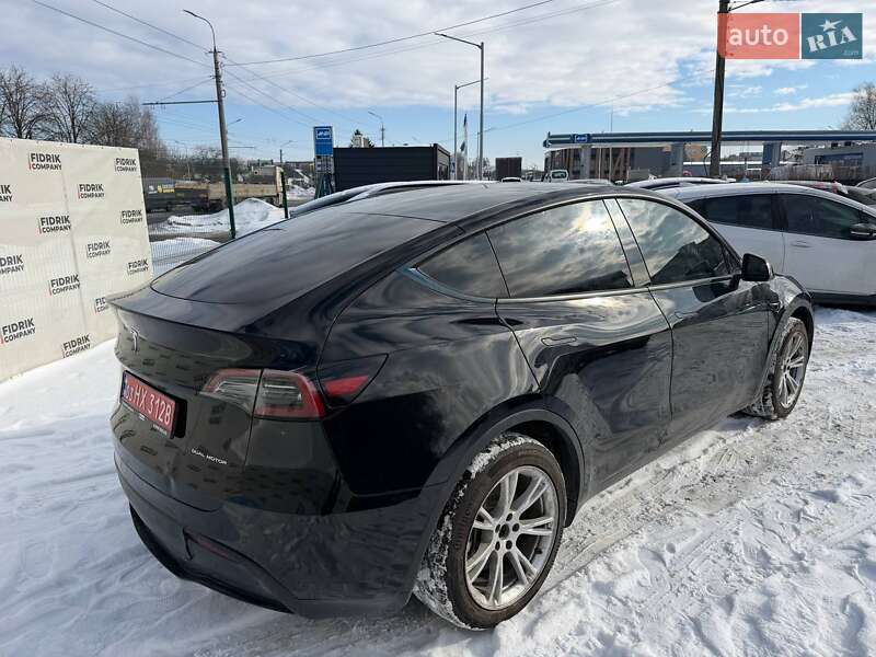 Позашляховик / Кросовер Tesla Model Y 2022 в Луцьку