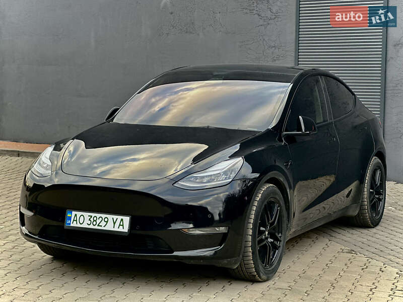 Внедорожник / Кроссовер Tesla Model Y 2021 в Ужгороде фото 2 Внедорожник / Кроссовер Tesla Model Y 2021 в Ужгороде