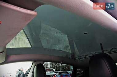 Внедорожник / Кроссовер Tesla Model Y 2022 в Черкассах