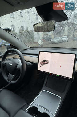 Внедорожник / Кроссовер Tesla Model Y 2022 в Ужгороде