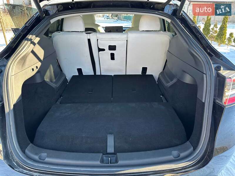 Внедорожник / Кроссовер Tesla Model Y 2021 в Тернополе фото 12 Внедорожник / Кроссовер Tesla Model Y 2021 в Тернополе