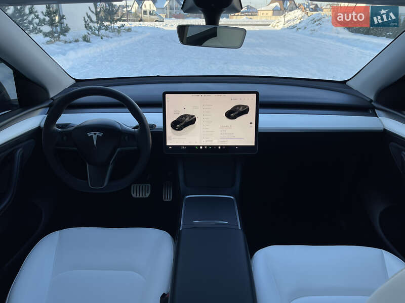 Позашляховик / Кросовер Tesla Model Y 2022 в Луцьку