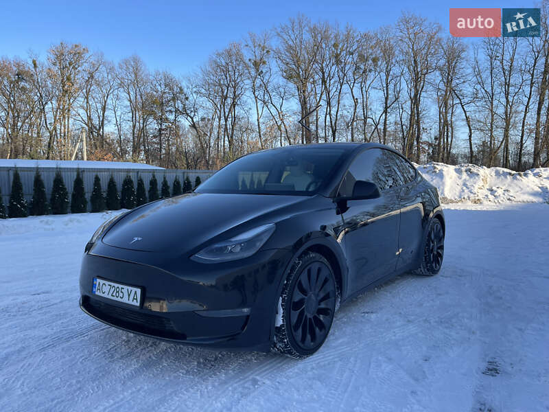Позашляховик / Кросовер Tesla Model Y 2022 в Луцьку