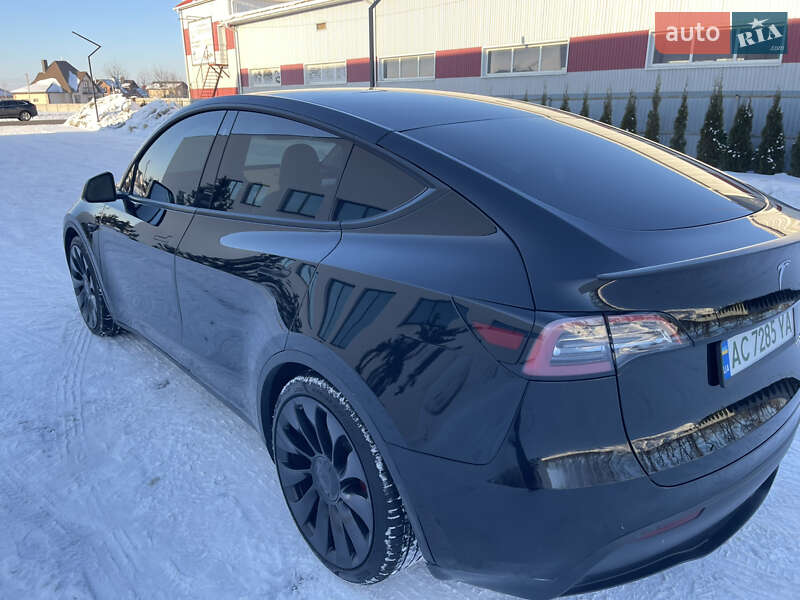 Позашляховик / Кросовер Tesla Model Y 2022 в Луцьку