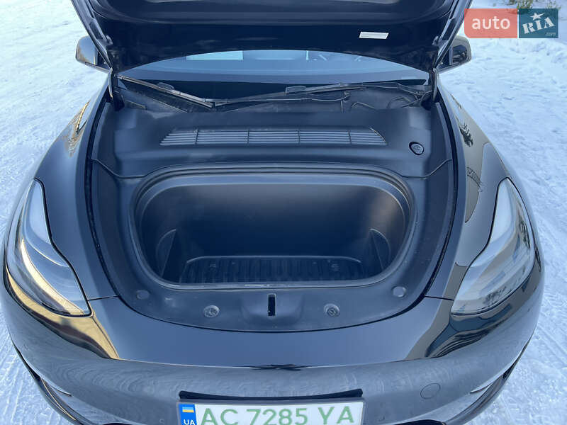 Позашляховик / Кросовер Tesla Model Y 2022 в Луцьку