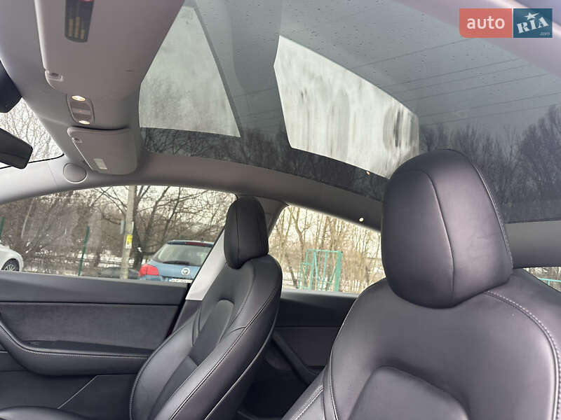 Позашляховик / Кросовер Tesla Model Y 2022 в Хмельницькому
